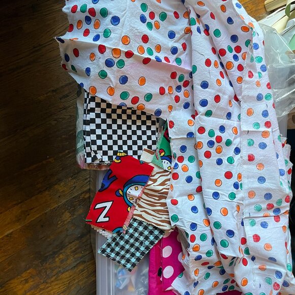 36 PC Vintage Cotton Fabric Bundle - Picture 12 of 16